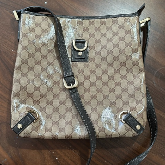 Authentic Gucci GG Monogram Medium Flat bag in perfect condition canvas coated - Picture 1 of 12
